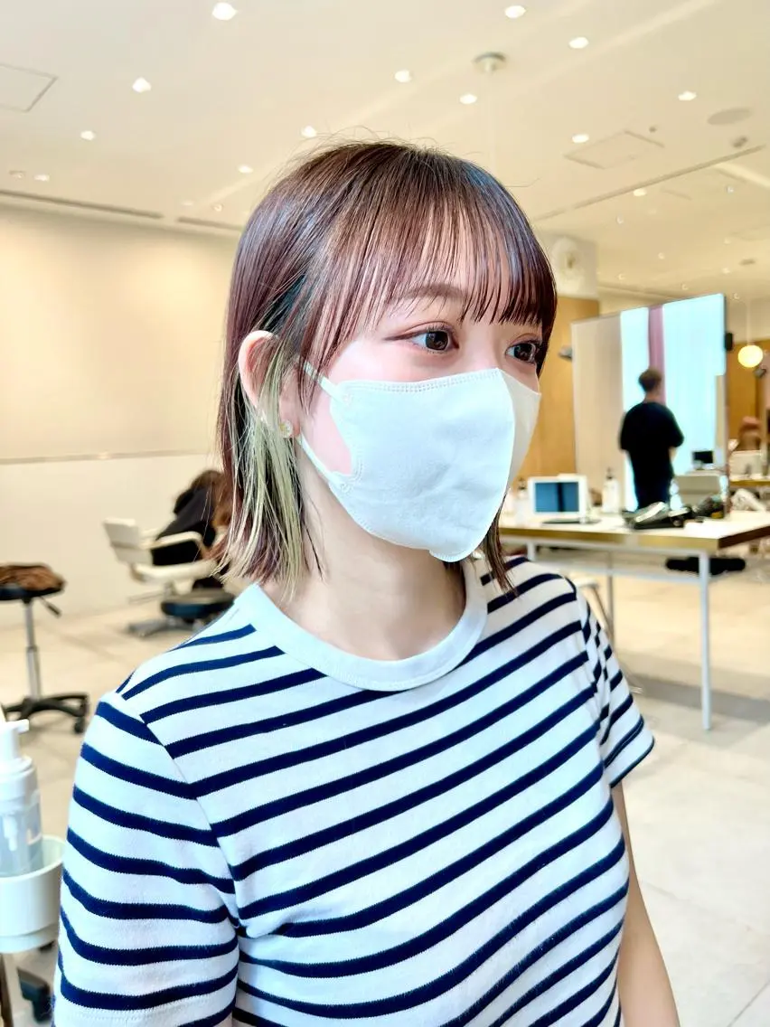 ミディアム カラー ベージュカラー 透明感カラー グレージュ ボブ ヘアカラー トリートメント レイヤー専門家 ダブルカラー修のヘアスタイル