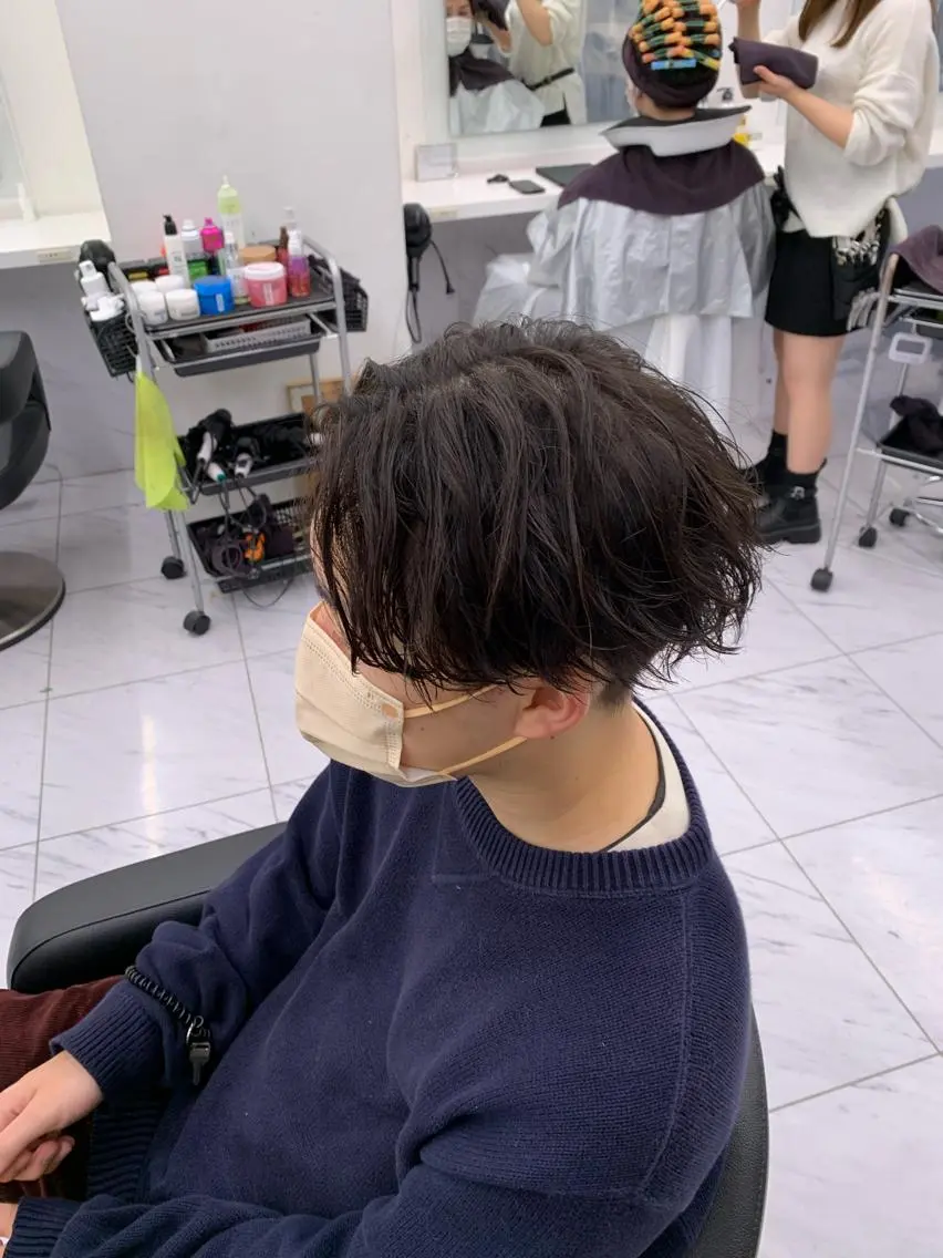 ショート カラー パーマ メンズ メンズパーマ特化 TAIGAのヘアスタイル
