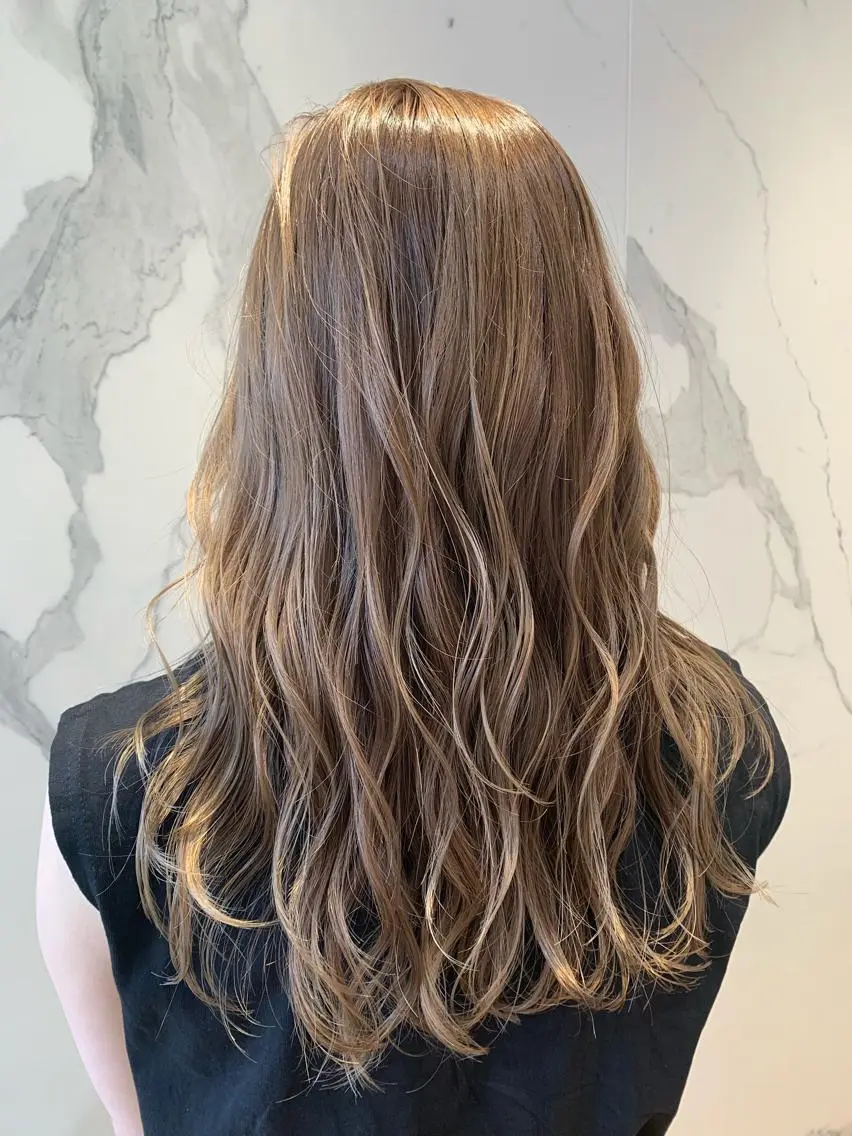 カラー ベージュカラー ハイトーンカラー ハイトーンベージュ 髪質改善🐬🫧 kaeのヘアスタイル