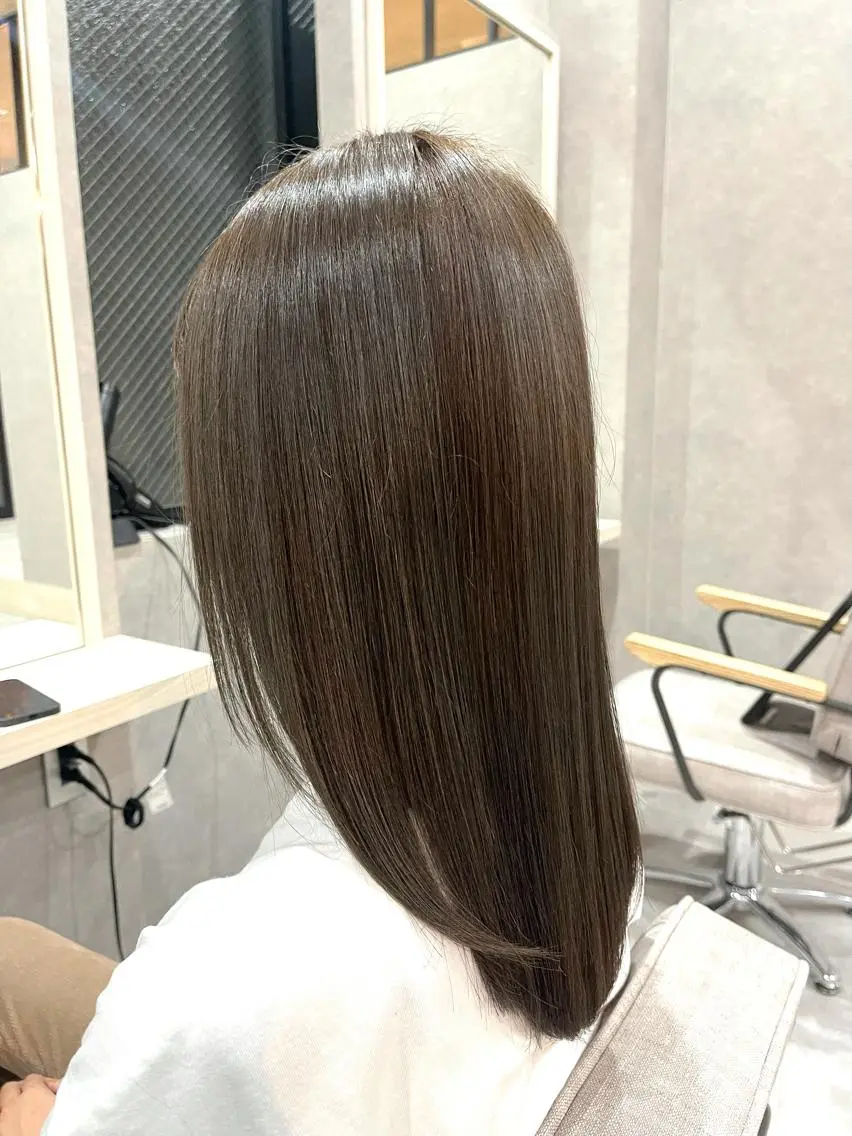 ミディアム カット ヘアカラー トリートメント 一ノ瀬 暁のヘアスタイル