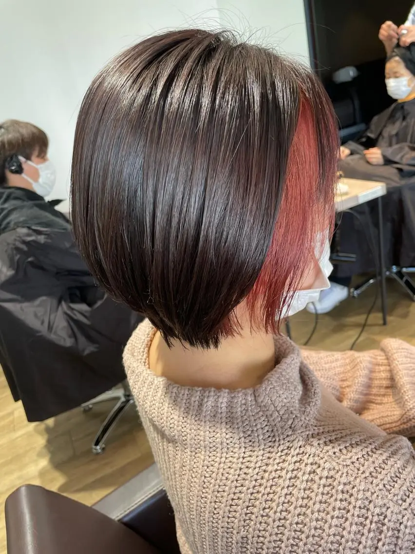 ミディアム ショートボブ ボブ ヘアカラー 前田 菜奈子のヘアスタイル
