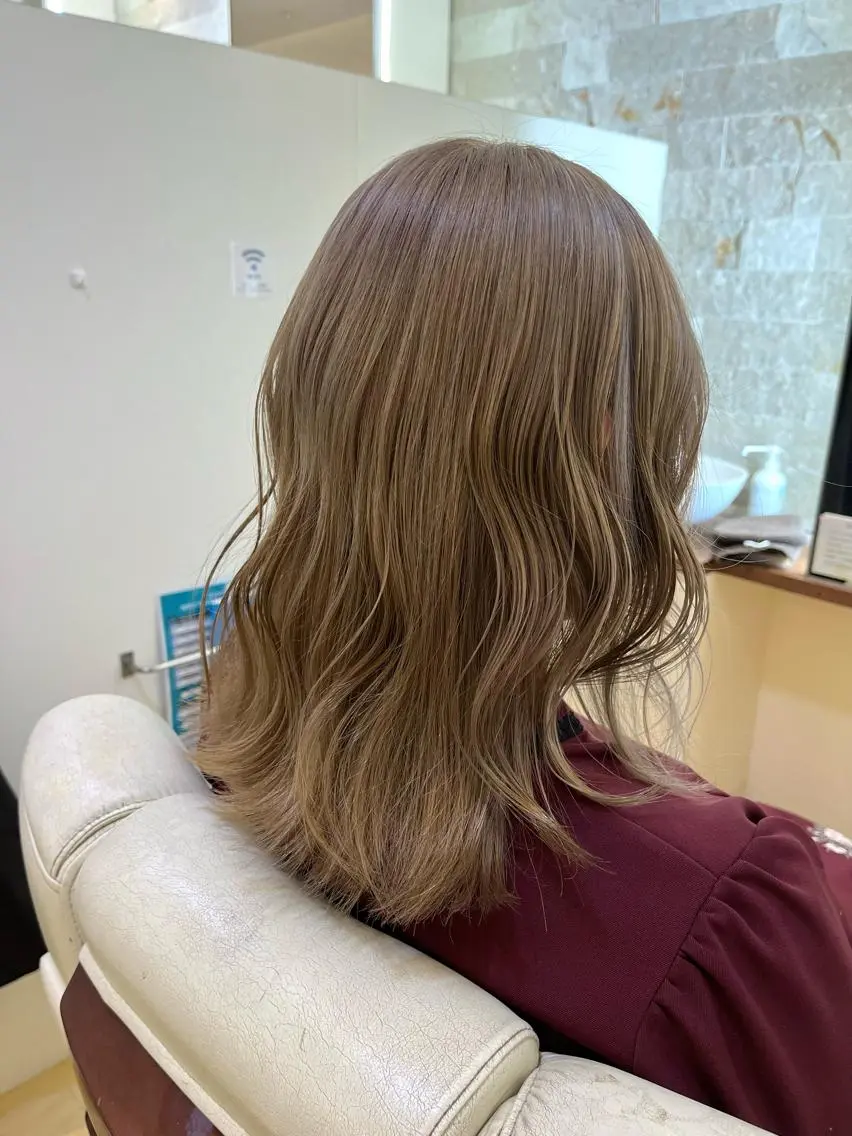 カラー ダブルカラー 後藤 瑞季のヘアスタイル