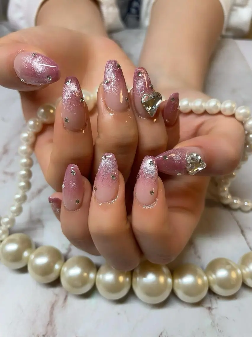 ネイル フレンチネイル マグネットネイル マグネットフレンチ ハンドネイル Nail salon 🎀Angeのネイルデザイン