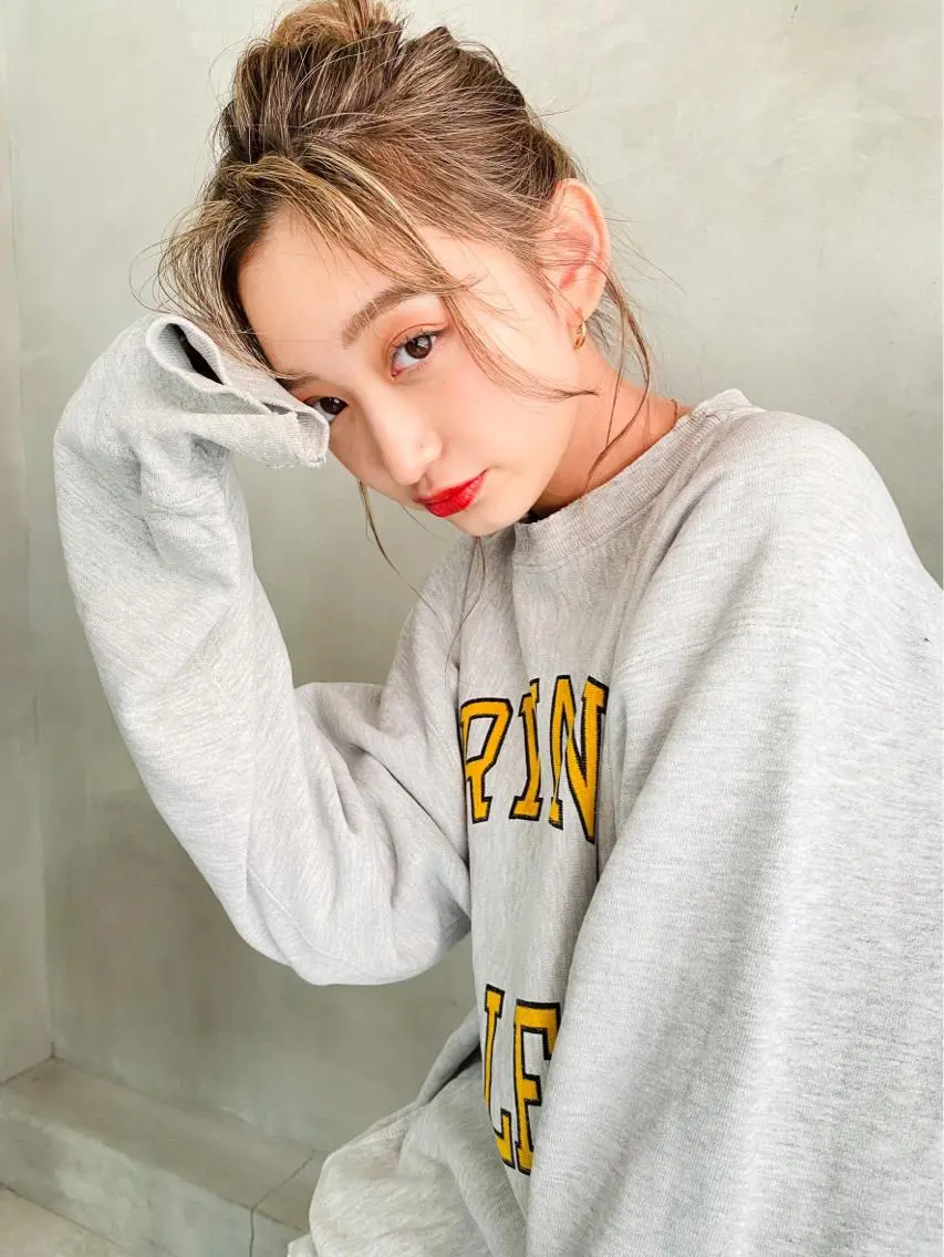 ショート カラー パーマ ヘアアレンジ KAREN🕊️ 大宮美容室のヘアスタイル