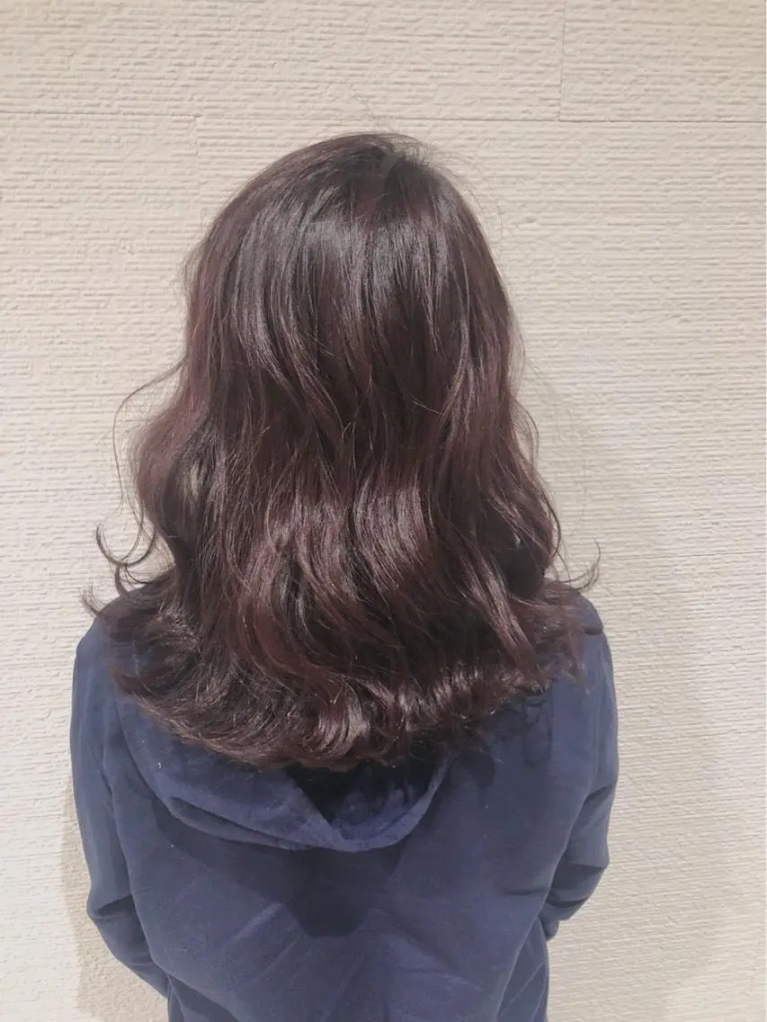 ロング カラー ヘアアレンジ ピンクカラー バイオレットカラー 白髪ぼかしハイライト 茗荷谷駅徒歩2分のヘアスタイル