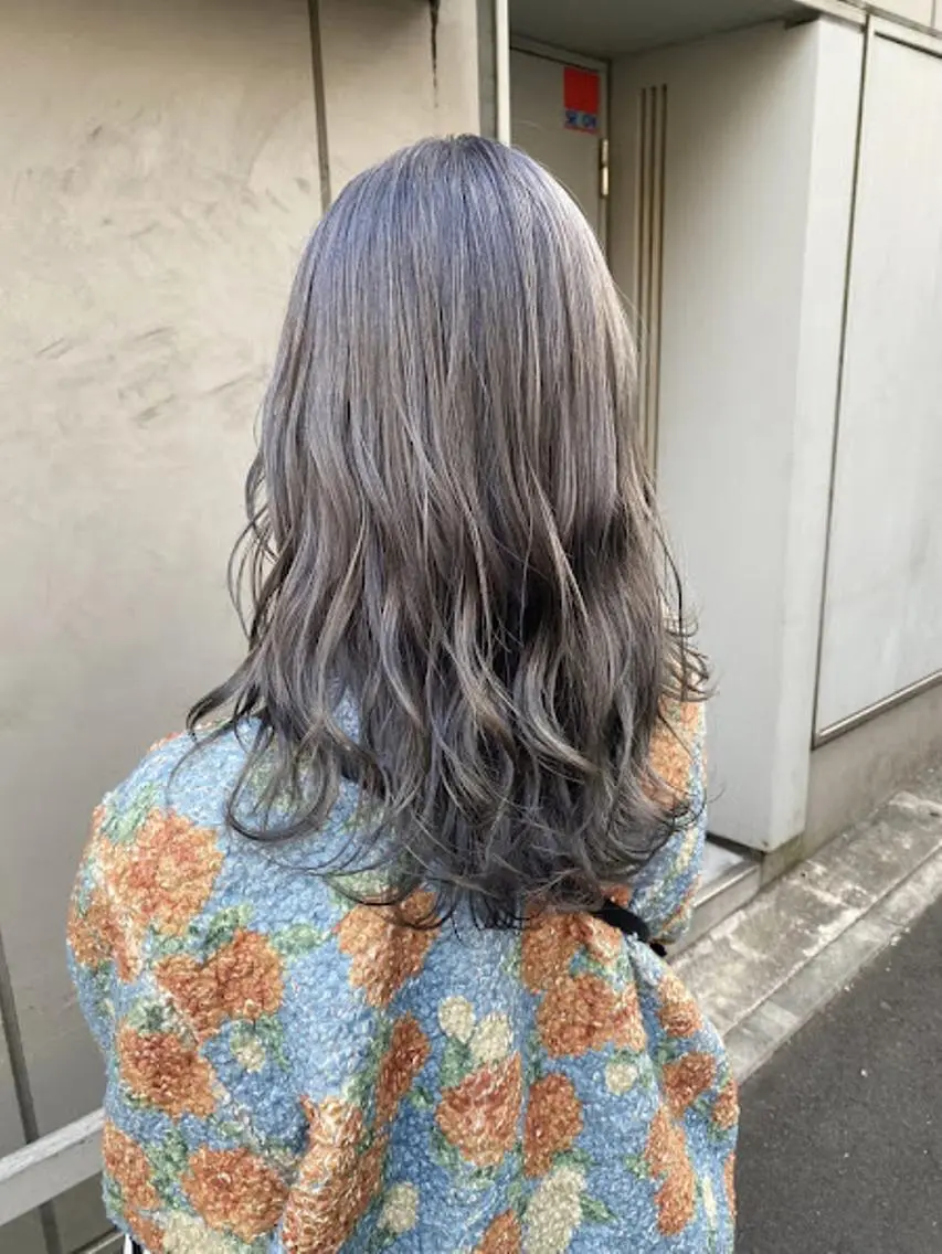 カラー 🪞official THREE 横浜🎀のヘアスタイル
