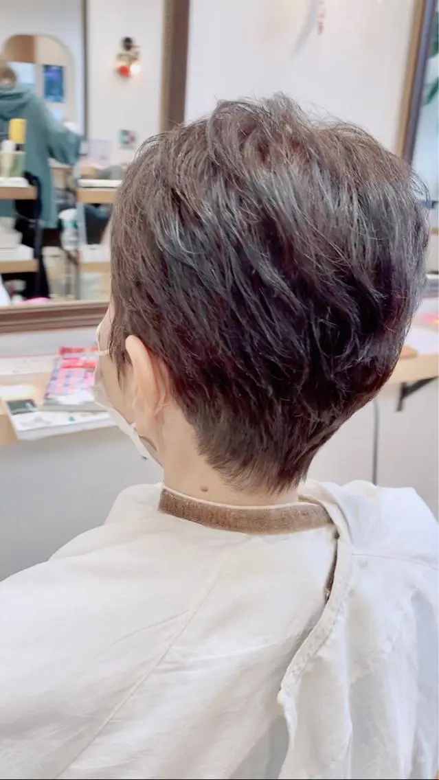 ショート カラー オーガニックカラー 大野 まゆのヘアスタイル