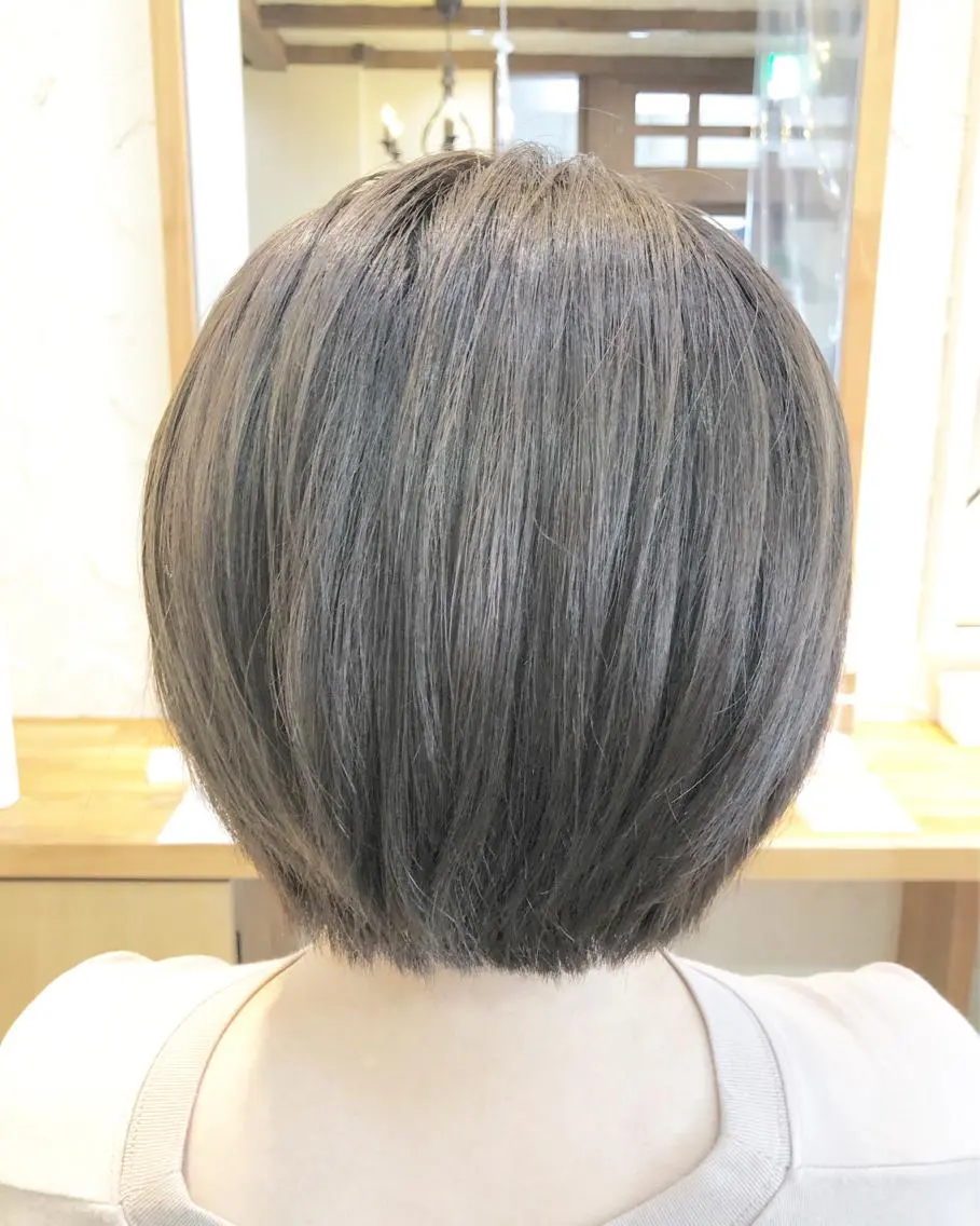 ミディアム カラー アッシュ 透明感カラー ✨🌿大人可愛い愛さ れhair🌿✨松本のヘアスタイル