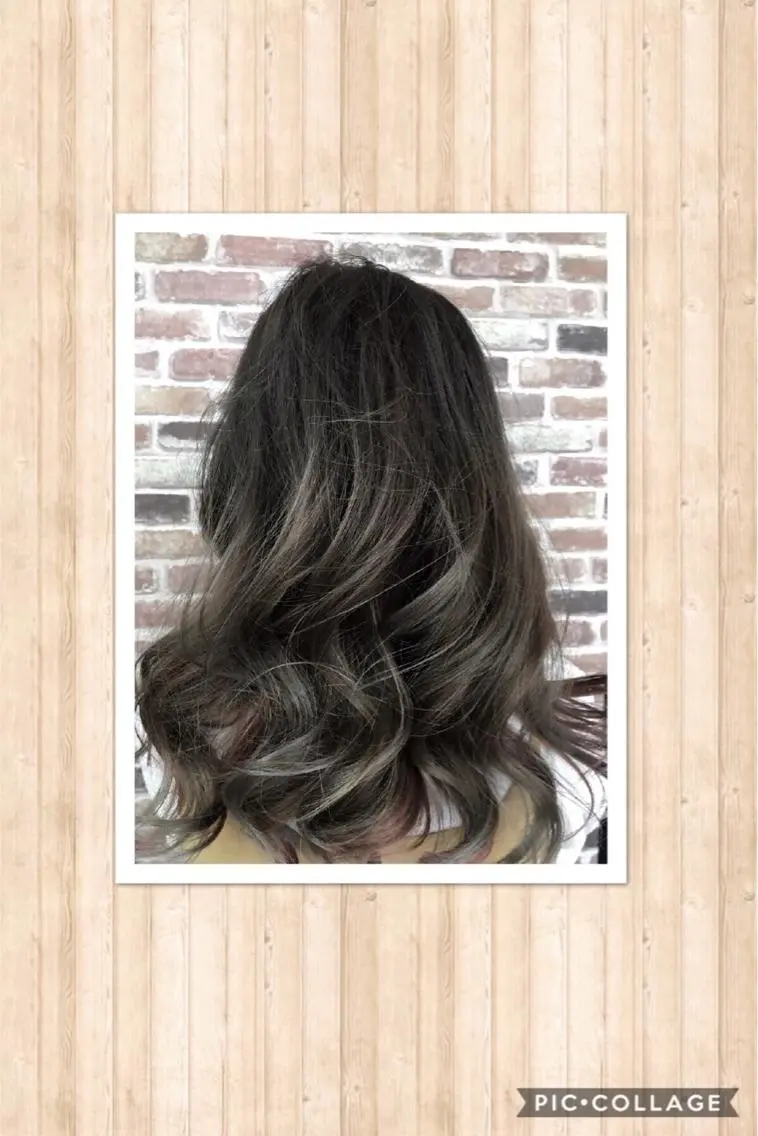 カラー グラデーションカラー 外国人風カラー hairsolon Geminiのヘアスタイル