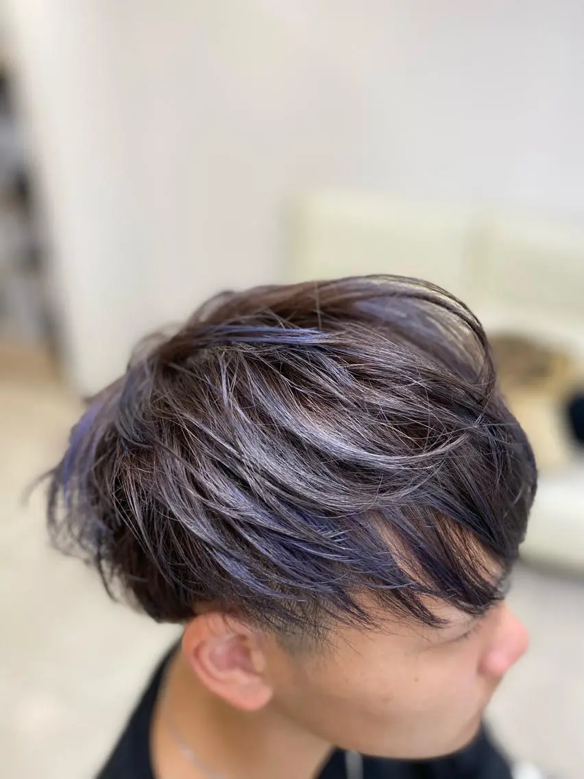 カラー メンズ メンズハイライト ハイライトカラー ヘアカラー 長谷川 誠志のヘアスタイル
