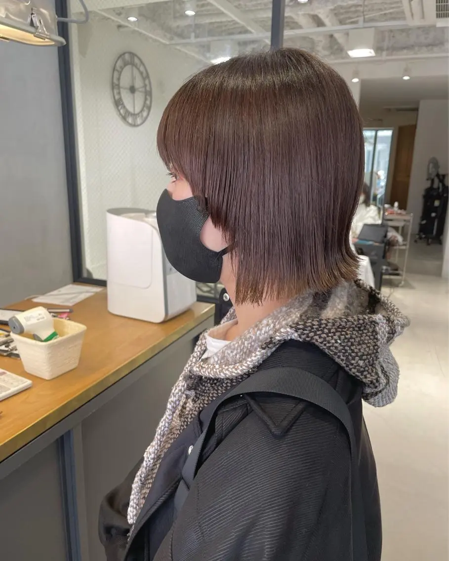 ミディアム 暖色カラー🍊 ボブ🌿顔周りcutのヘアスタイル