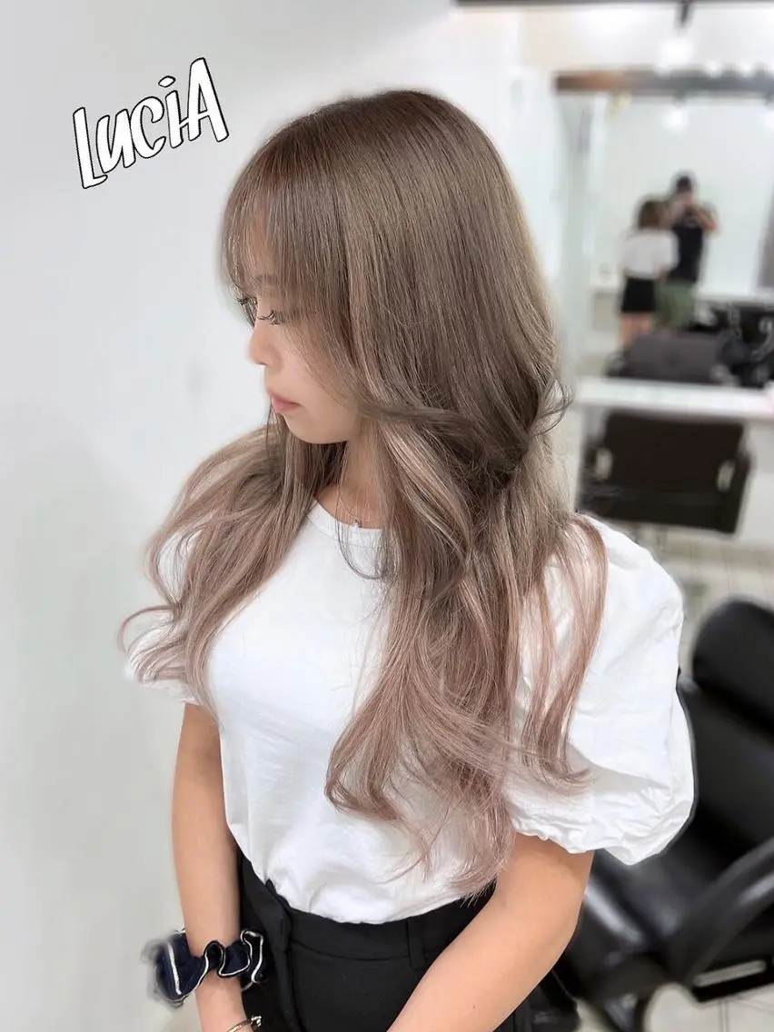 ロング カラー ヘアアレンジ エクステ7:30〜 LuciA\5900のヘアスタイル
