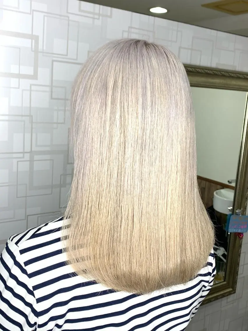 ミディアム トリートメント 河野 有希のヘアスタイル