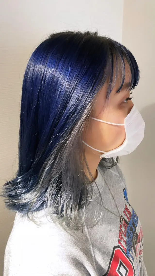 ミディアム カラー ブルーカラー インナーカラー ネイビーカラー シルバー ✨髪のソムリエ✨ 岩川和生のヘアスタイル