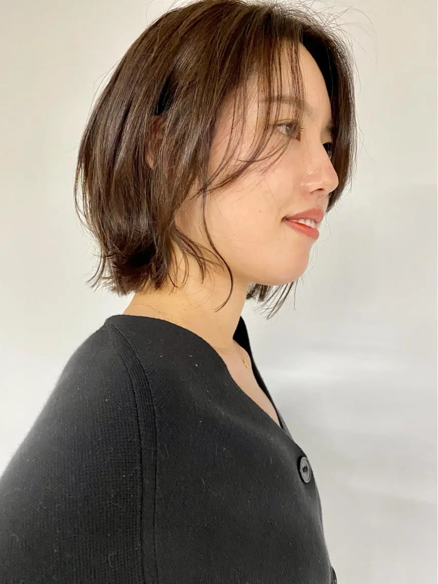 ミディアム カラー KOOKI スティードトーキョーのヘアスタイル