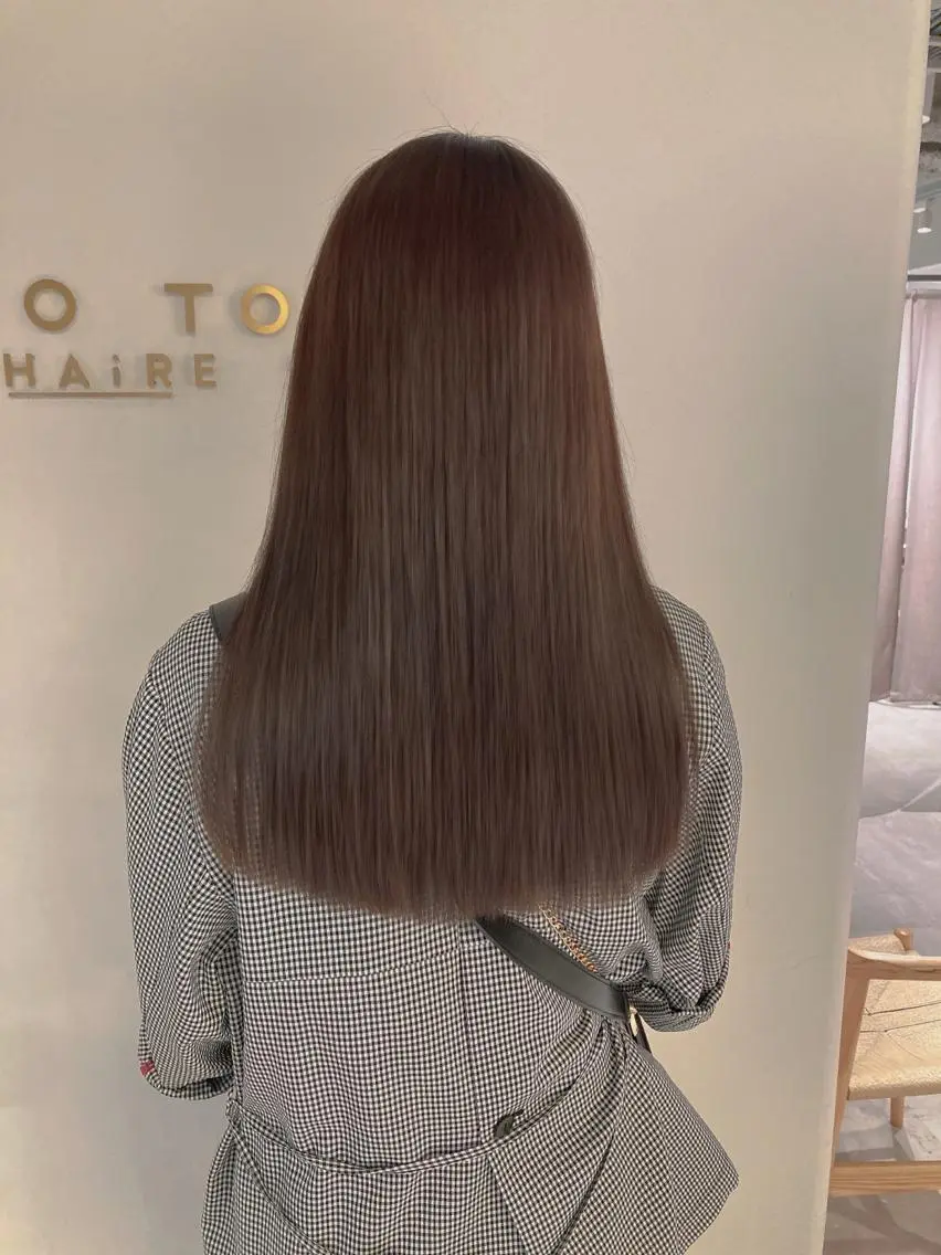 ロング カラー グレージュ ロング カット ヘアカラー トリートメント ヘッドスパ スキバサミを使わない カット🌼唯🌼のヘアスタイル