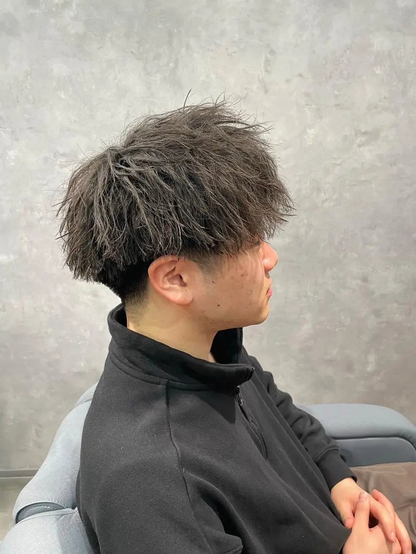 ショート パーマ メンズ 黒岩 梨沙のヘアスタイル