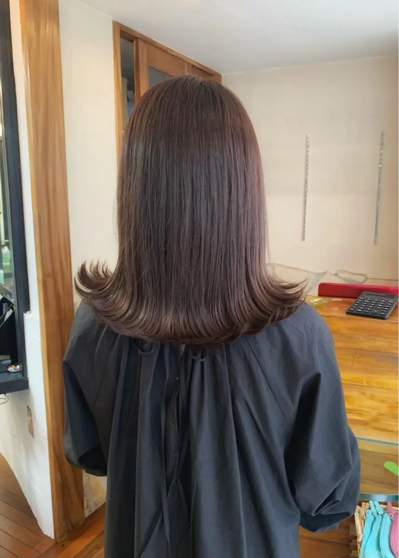 ミディアム カラー ベージュカラー ブリーチ ブラウンカラー ブラウンベージュ ブリーチなしカラー 矢野 晃平のヘアスタイル