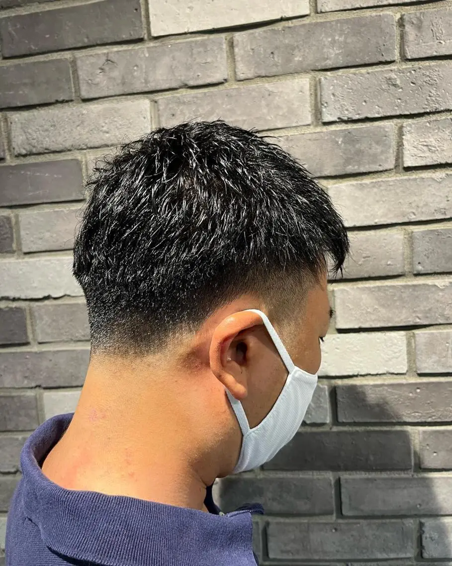 ショート カラー メンズ 学生(メンズ向け) メンズショート ツーブロック 黒髪 外国人風カラー 🌿ヤマグチ ユウキ🌿のヘアスタイル