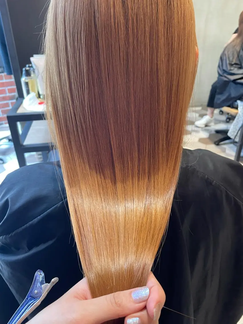 ロング カット トリートメント 小林 愛花のヘアスタイル
