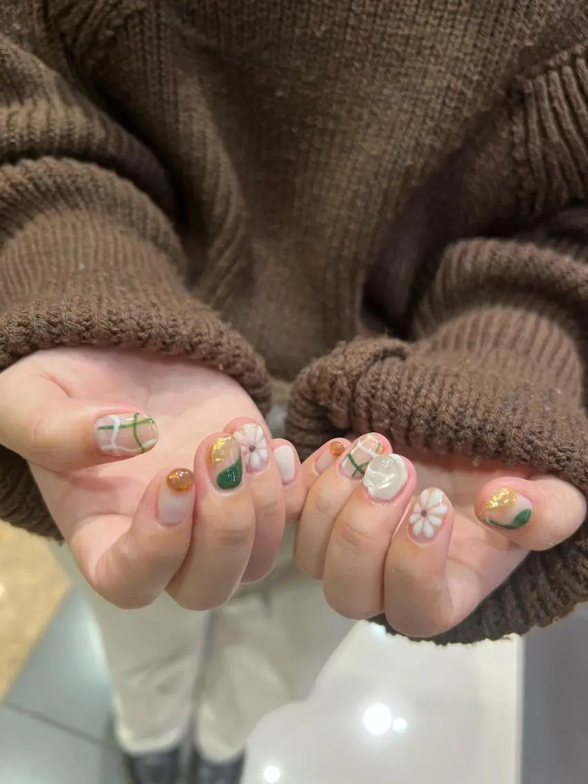 ネイル なぽ ❤︎長さだし / 韓国nailのネイルデザイン