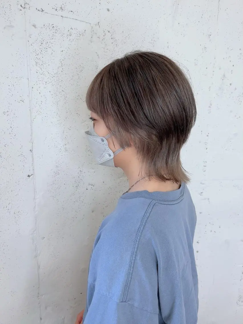 ショート カラー 透明感ハイトーン🦄 キラ🌈のヘアスタイル