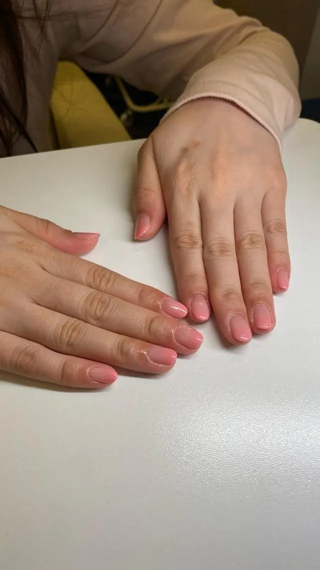 ネイル EYEST クロダのネイルデザイン