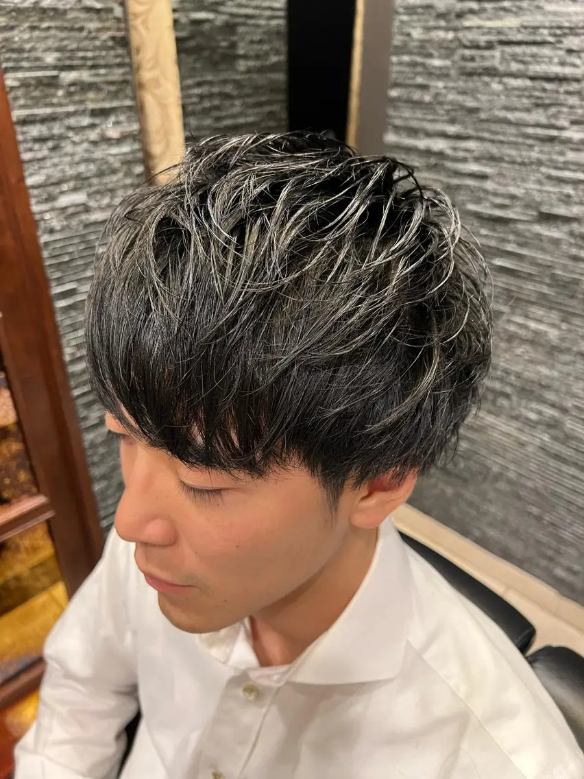 メンズ マッシュ 圓子 快のヘアスタイル