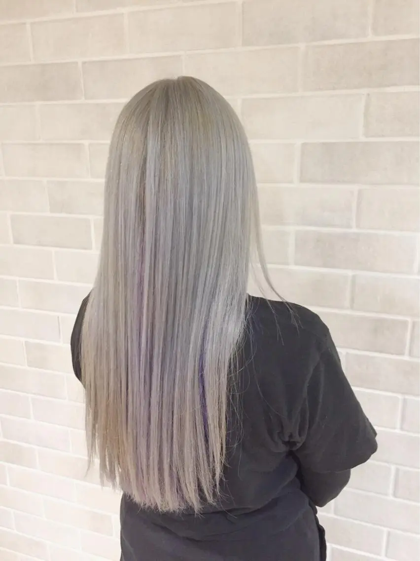 ロング カラー ブリーチ ヘアカラー 湯田実津希🤎 ﾐﾙｸﾃｨ専門のヘアスタイル