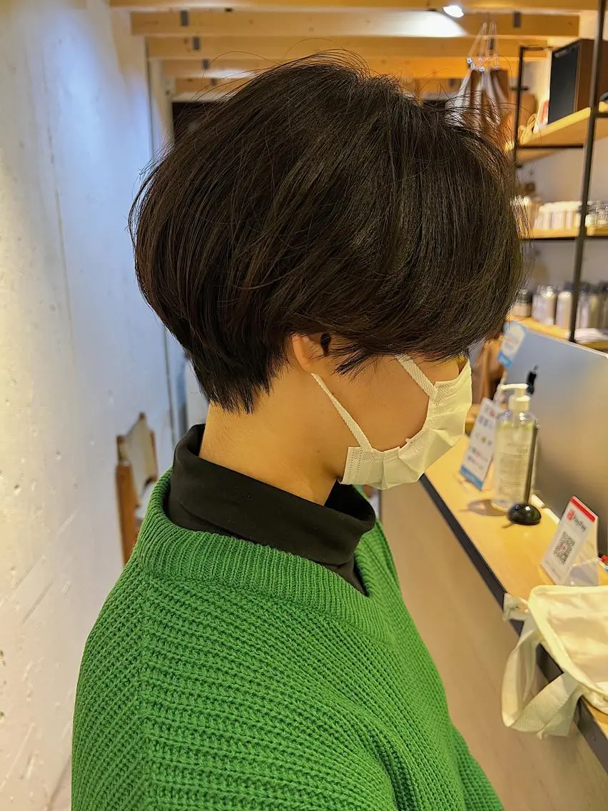 ショート 小顔カット カット フジサキ ケンのヘアスタイル