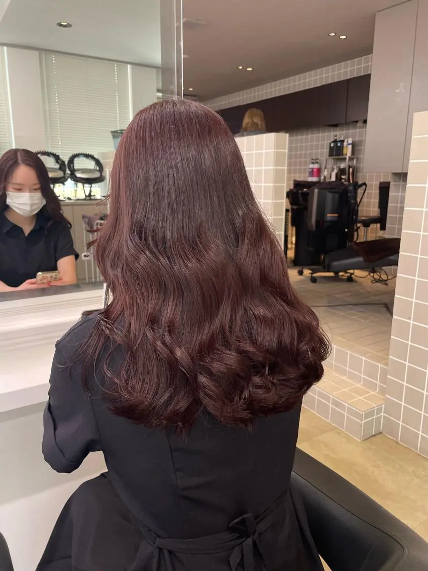 ミディアム カラー パーマ ヘアアレンジ メンズ キッズ ネイル マツエク・マツパ アイブロウ 🦋縮毛/韓国レイヤ ー/透明感カラー🦋のヘアスタイル