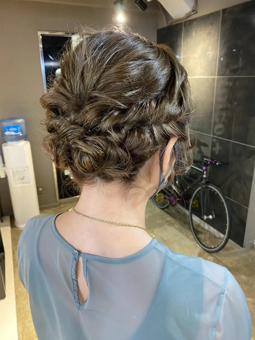 ロング ヘアアレンジ ネイル マツエク・マツパ 透明感カラー🤎 ゆりのヘアスタイル