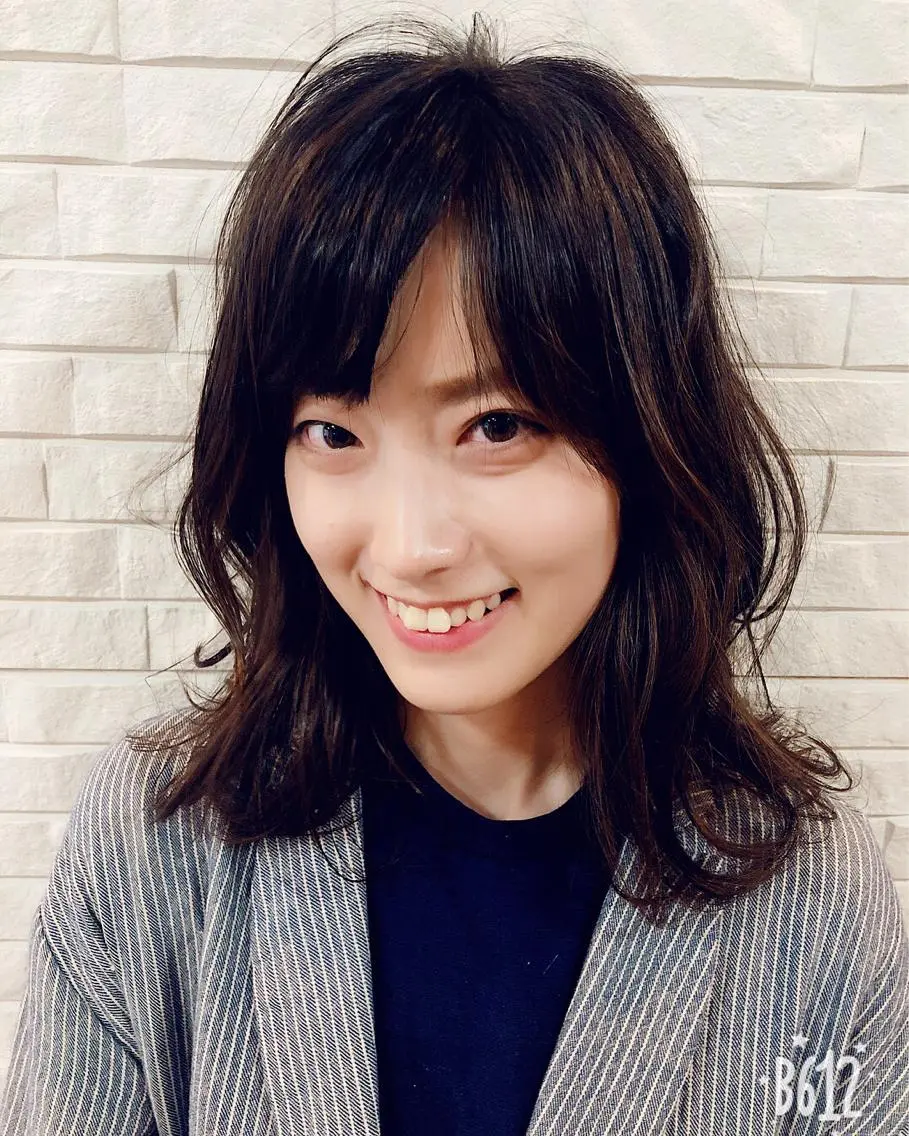 セミロング 伊藤 さやかのヘアスタイル