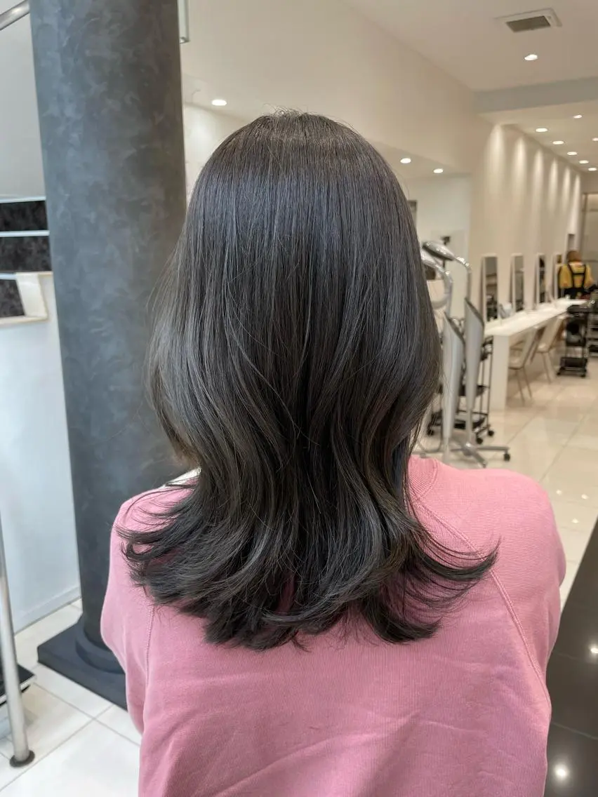 ミディアム カラー 透明感カラー BiBi 武田 あやのヘアスタイル