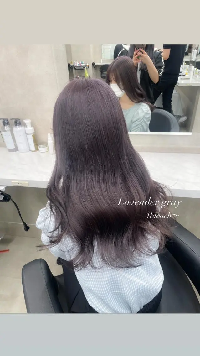 ミディアム カラー 抜け感レイヤー︴ ニュアンスカラーのヘアスタイル
