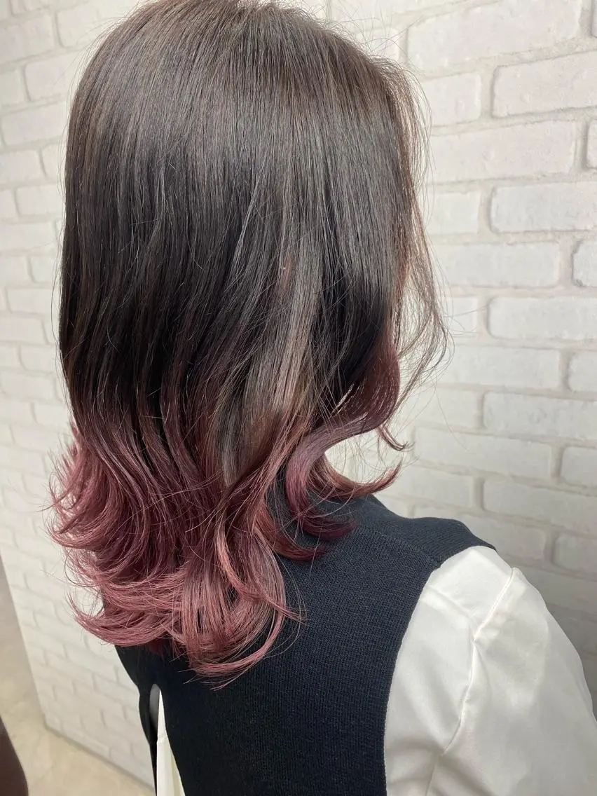 ミディアム カラー ブリーチ ブリーチカラー🫧 森　凪沙のヘアスタイル