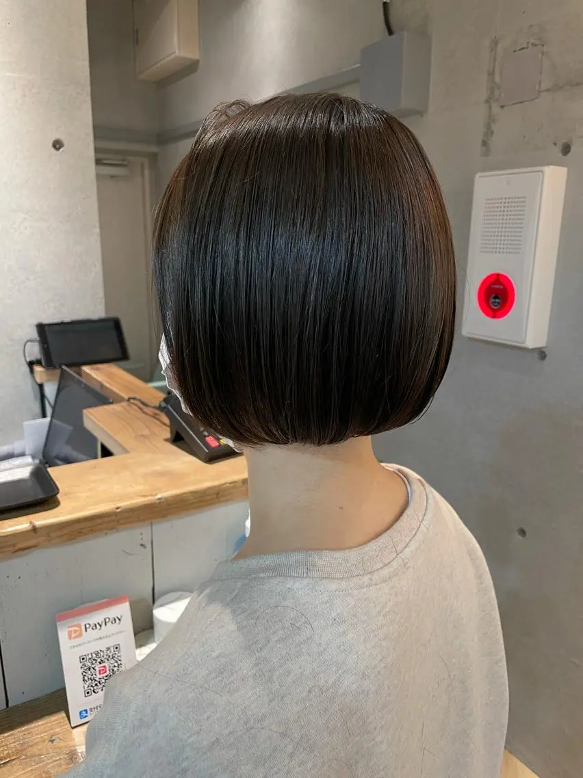 ショート カラー ボブ カット ヘアカラー しのはら まどかのヘアスタイル
