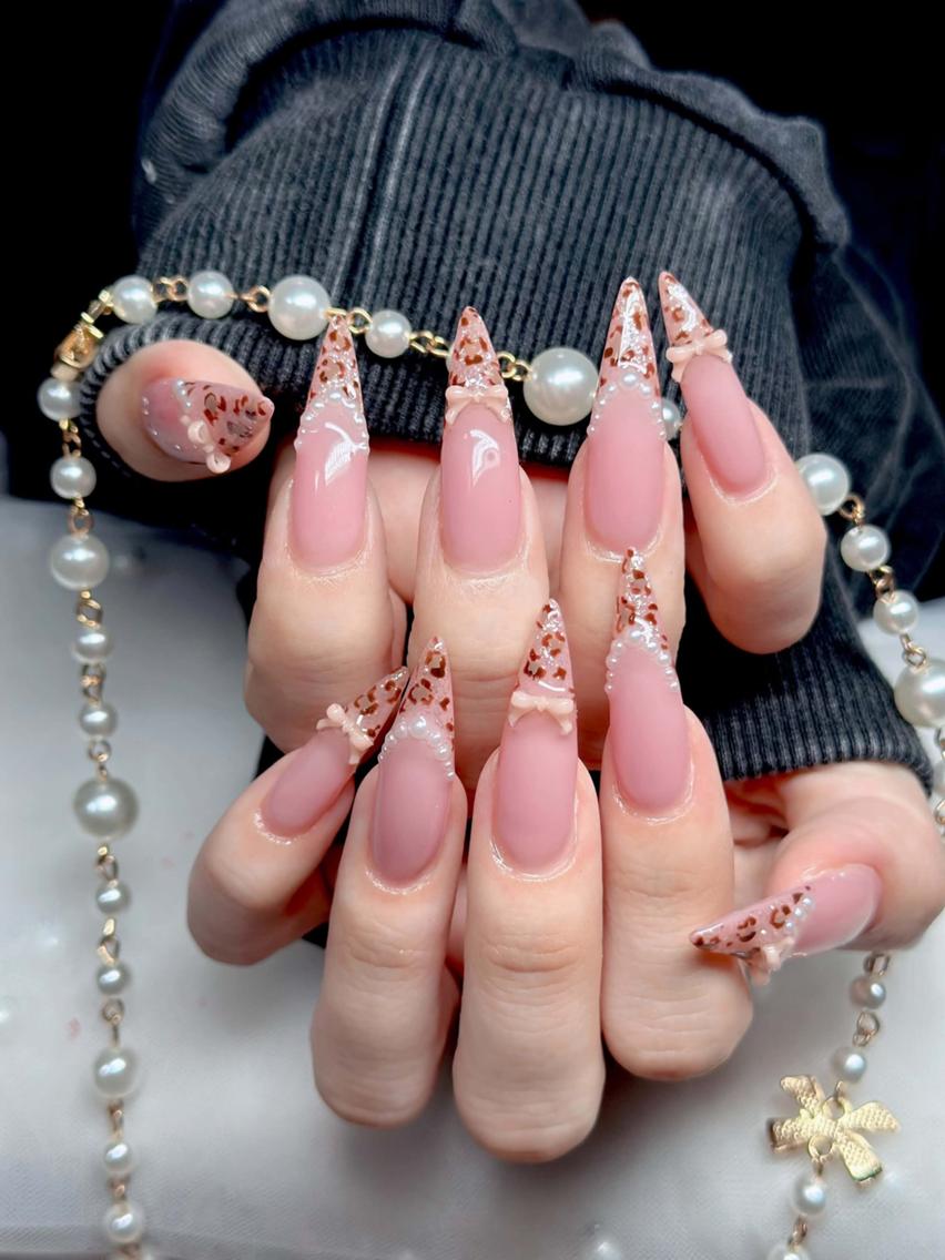 ネイル オーロラネイル チークネイル フットネイル ジェルネイル 韓国ネイル ハンドネイル mia H.babynailのネイルデザイン