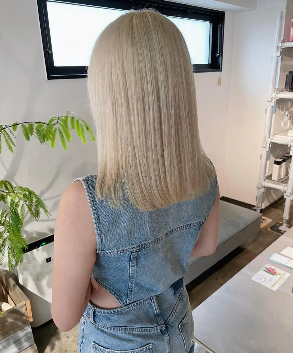 ミディアム カラー ヘアカラー トリートメント ヘアセット ✨艶ブリーチカラー ✨四ノ宮裕己のヘアスタイル