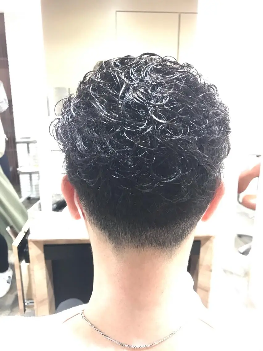 パーマ メンズ メンズパーマ 刈り上げ 限定クーポン 💕大量更新ブリーチのヘアスタイル