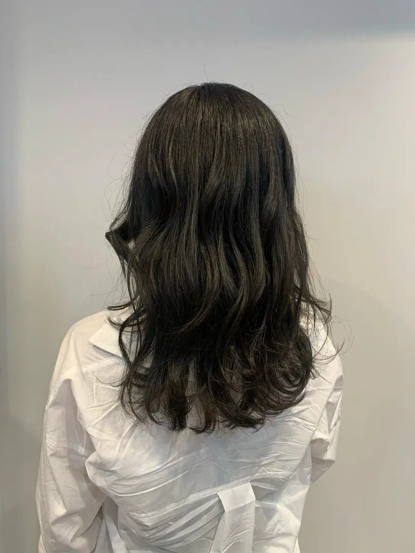 ロング カラー ヘアアレンジ 安福 椎南のヘアスタイル