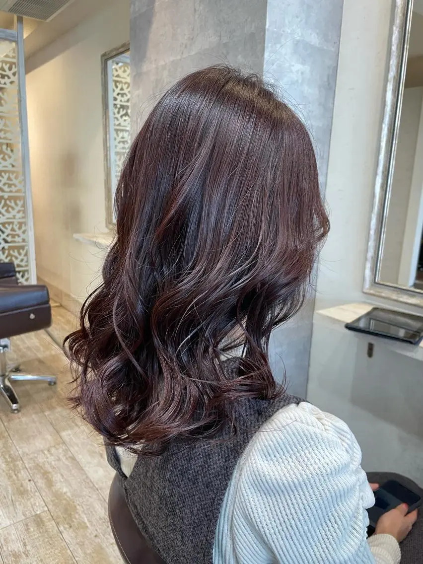ミディアム カラー カット ヘアカラー トリートメント 小顔/似合わせカット 杉山莉菜のヘアスタイル