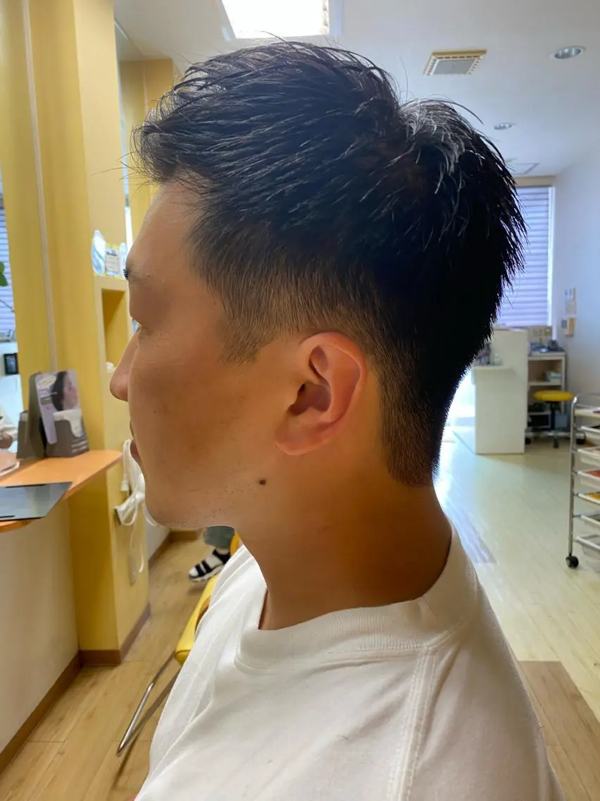 メンズ 岡垣 幸汰のヘアスタイル