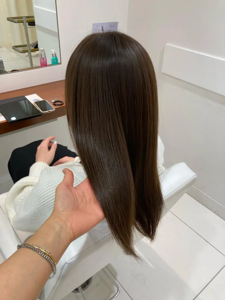 ロング カラー トリートメント カット トリートメント 坂口 愛のヘアスタイル