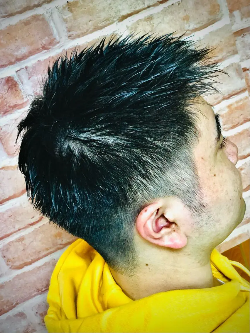 ショート カラー パーマ ヘアアレンジ メンズ ビジネス メンズショート ツーブロック 刈り上げ ショートヘア men's特化　石井 貴章のヘアスタイル