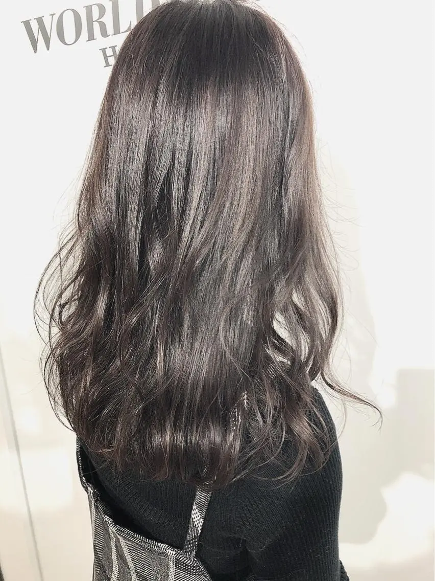 カラー グレージュ ハイライトカラー イルミナカラー 夜23時まで予約🉑 reverieあきらのヘアスタイル