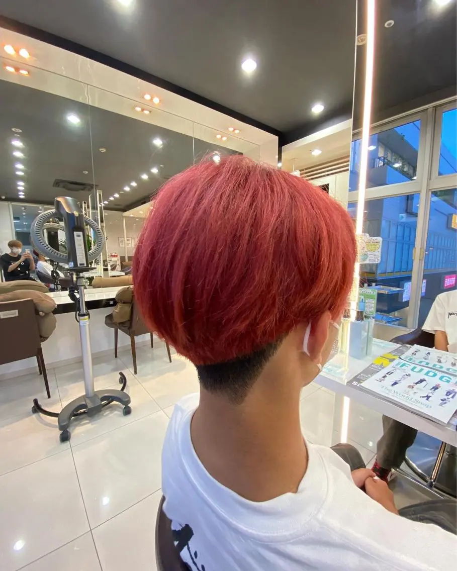 ショート カラー メンズ レッドカラー カット ヘアカラー メンズサロン/戸塚駅 東口3分/冨田大輝のヘアスタイル