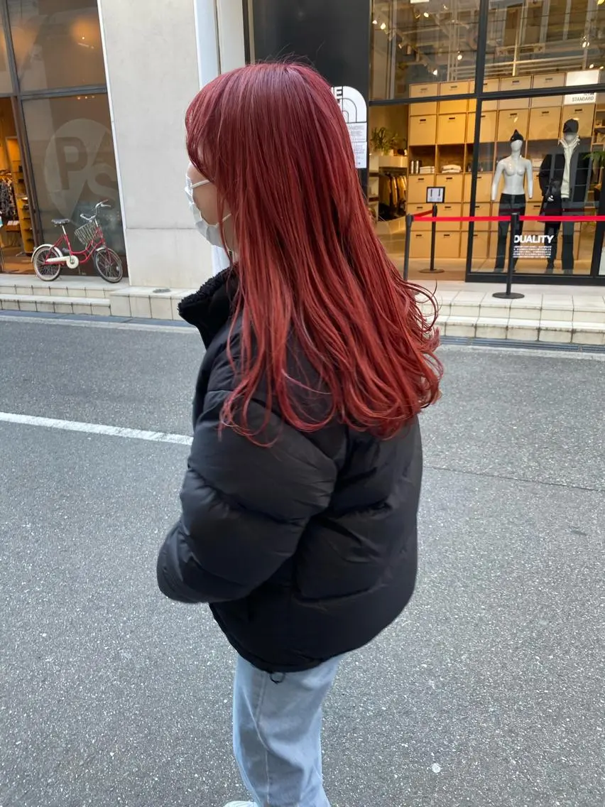 ロング カラー 中谷 友莉花のヘアスタイル