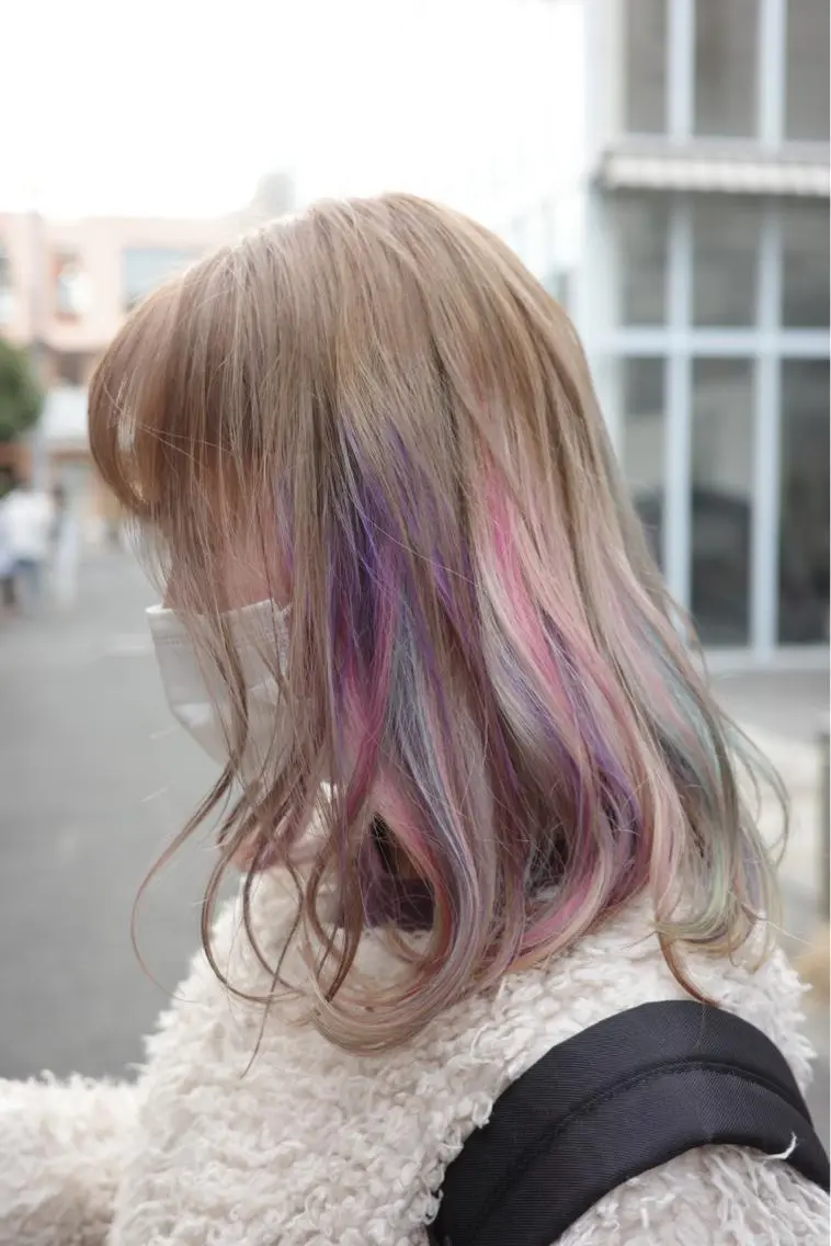 セミロング カラー セミロングパーマ バレイヤージュ ブリーチ ケアブリーチ ダブルカラー Koichi Satoのヘアスタイル