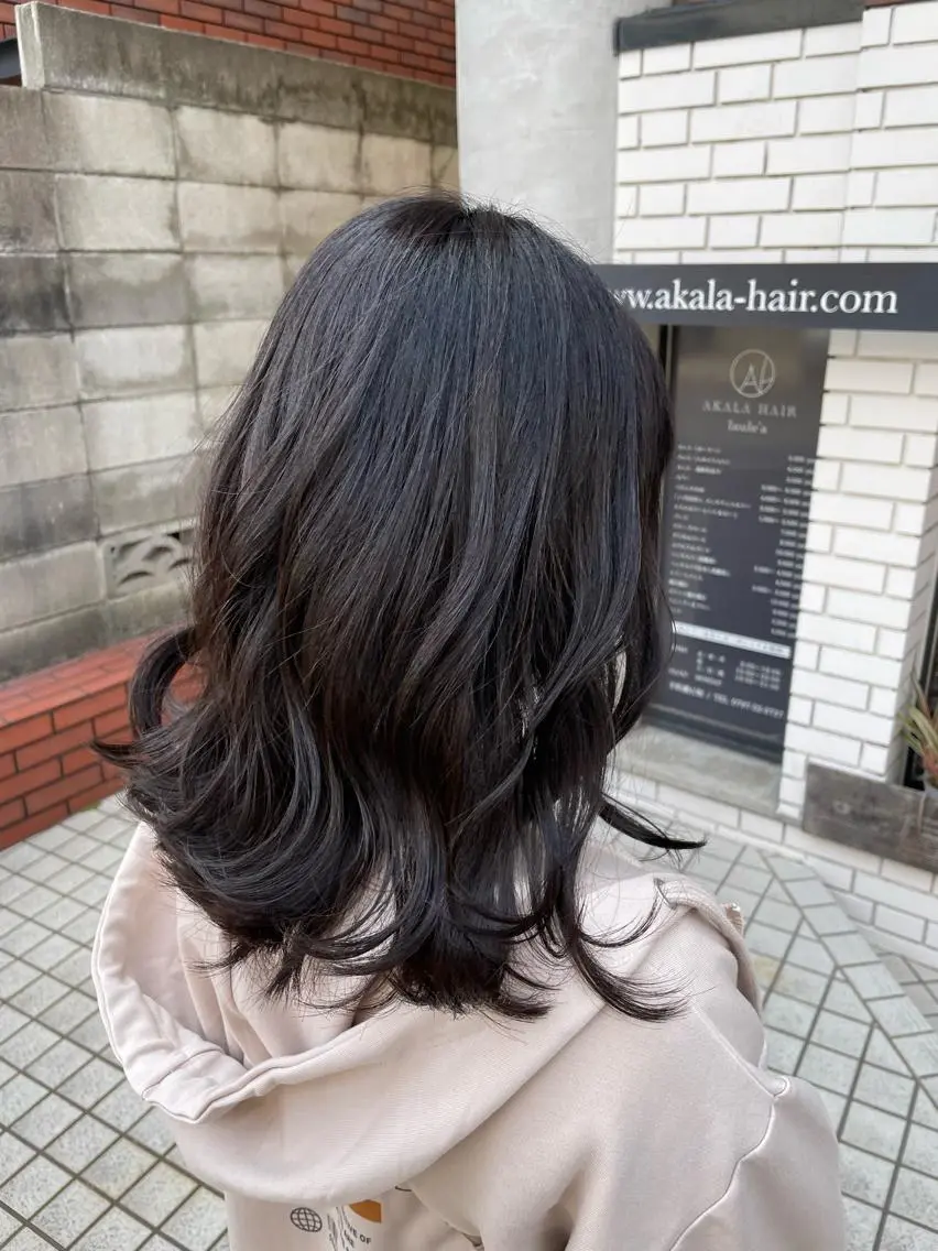 ミディアム カラー カット ヘアカラー トリートメント AKALA HAIR 西宮店　Juriのヘアスタイル